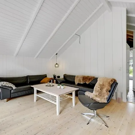Holiday home Amazing In With Sauna *
